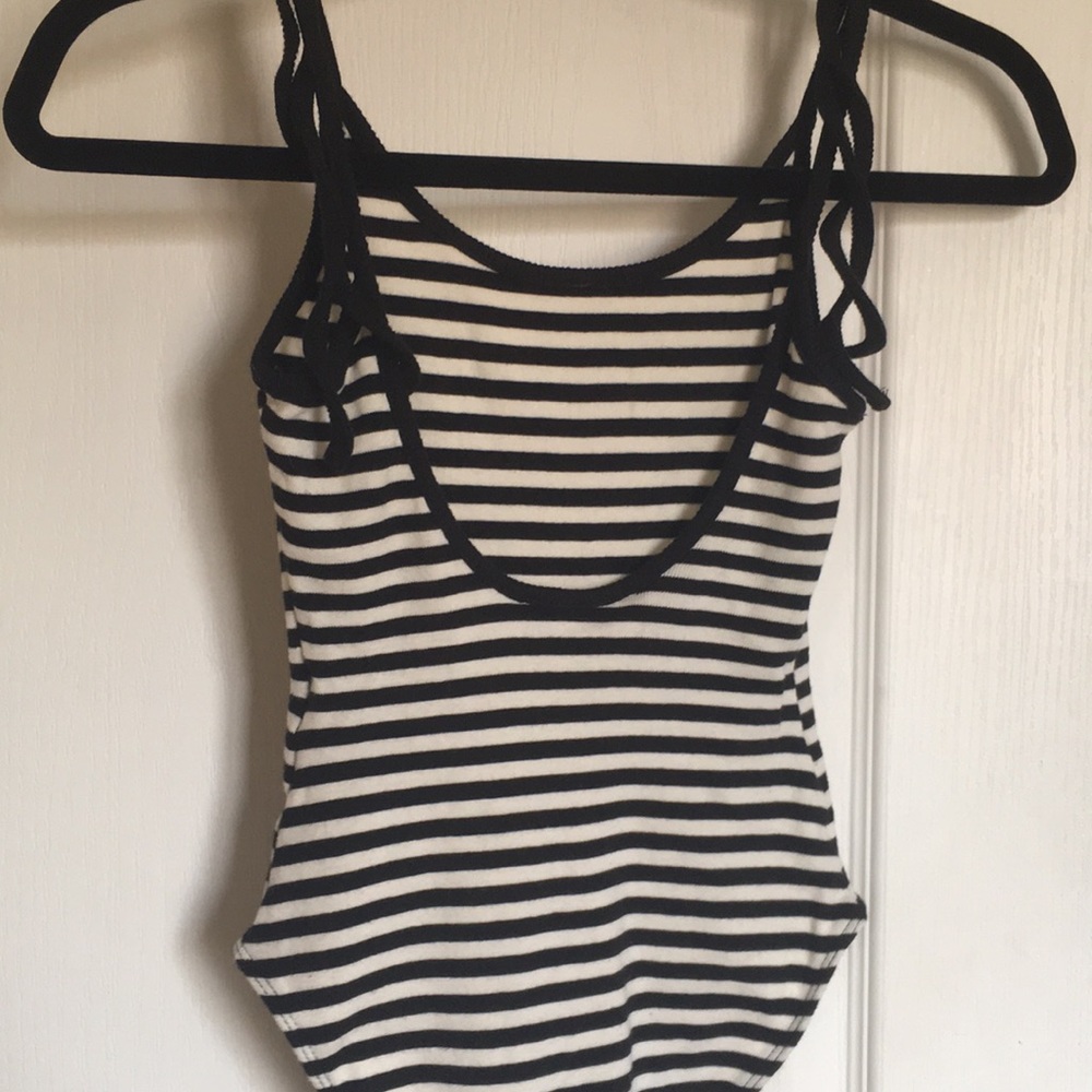 SCOOP BACK BODYSUIT